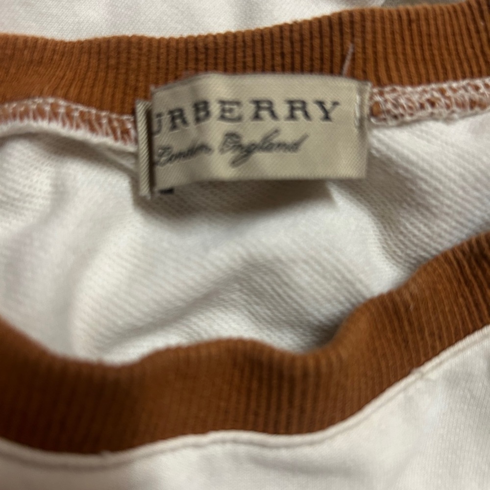 Burberry Cream Top with Red Logo - Picture 3 of 7